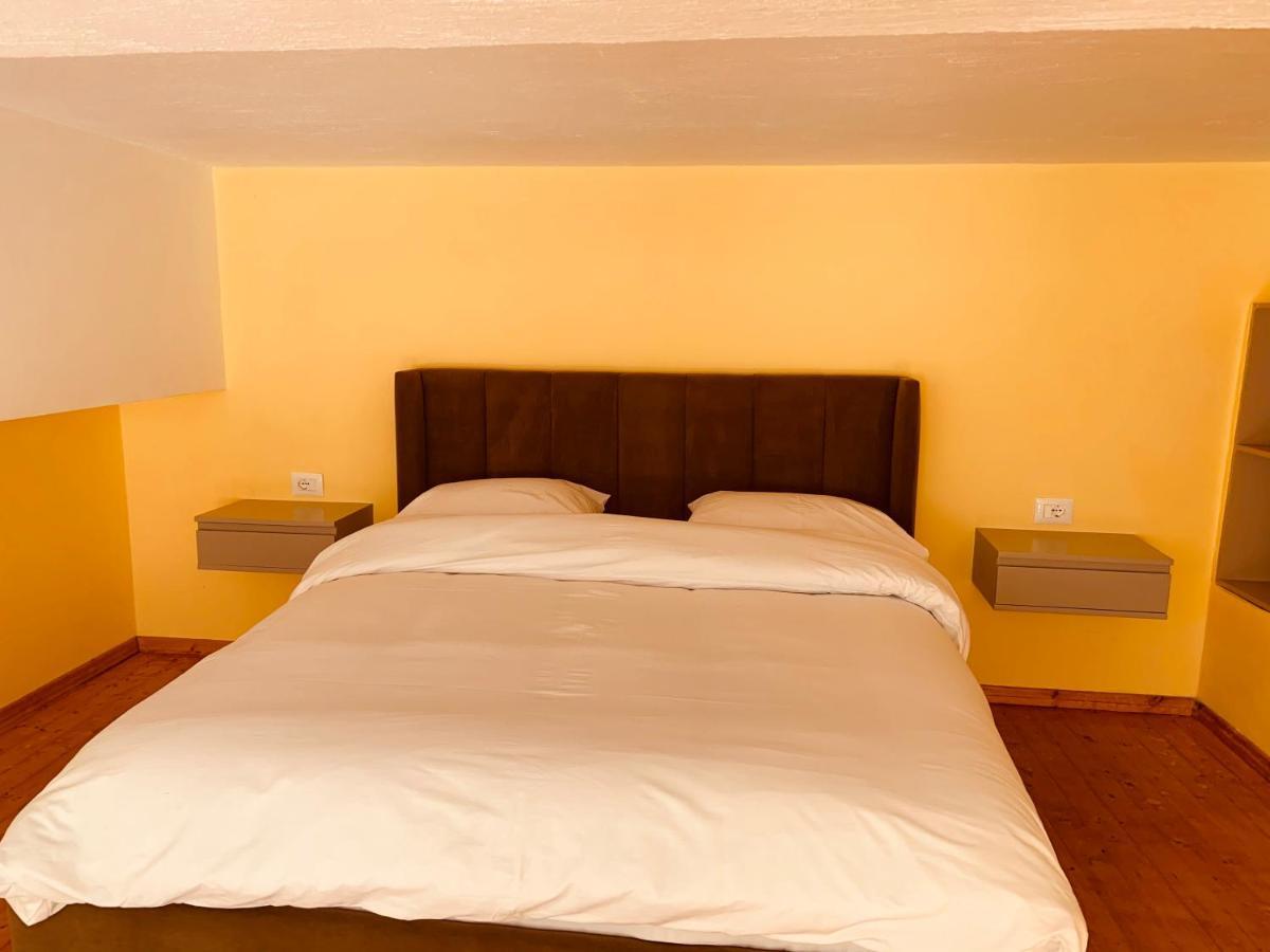 Auto Tana Guest House 티라나 외부 사진