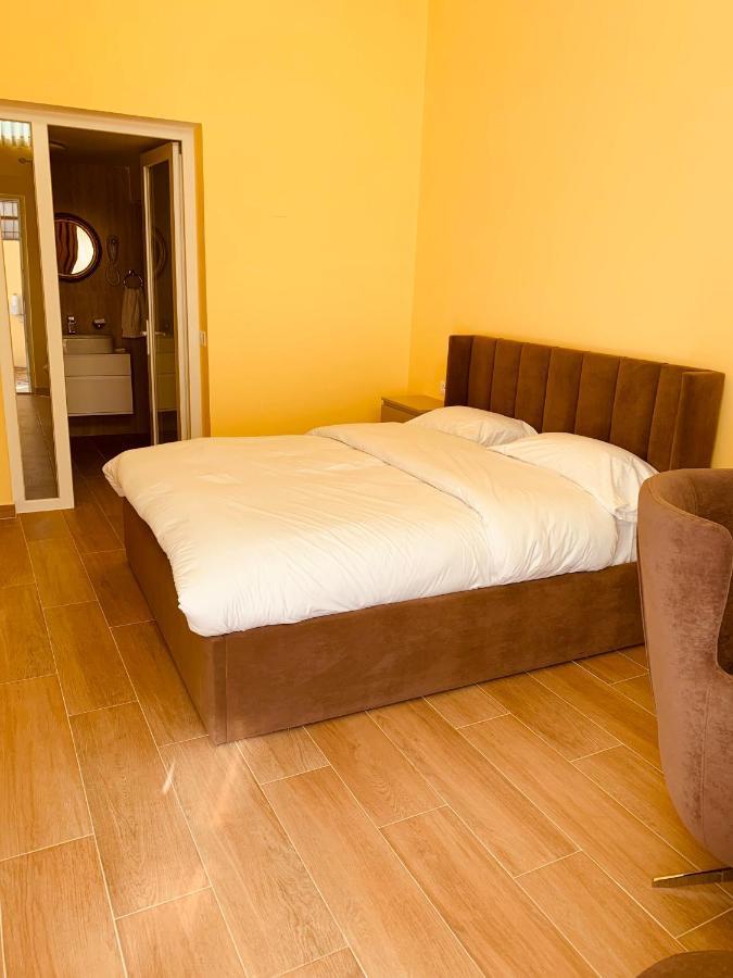 Auto Tana Guest House 티라나 외부 사진