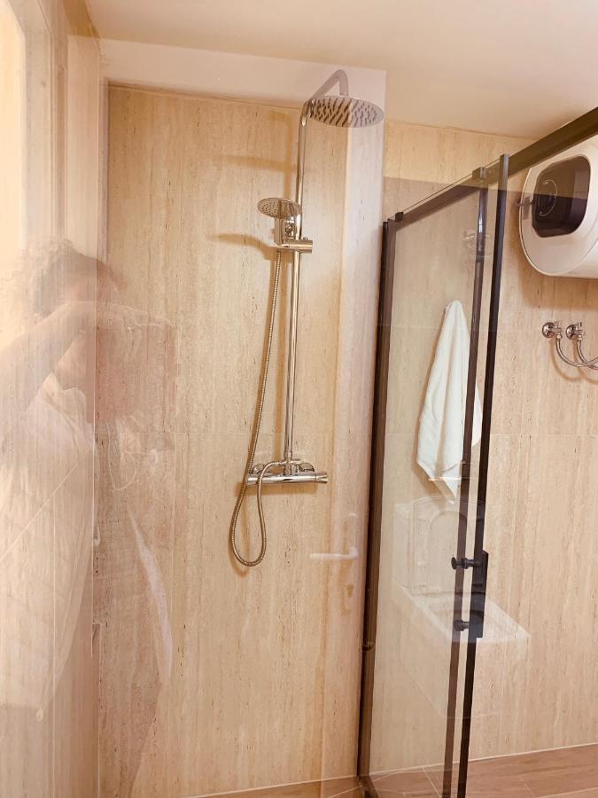 Auto Tana Guest House 티라나 외부 사진