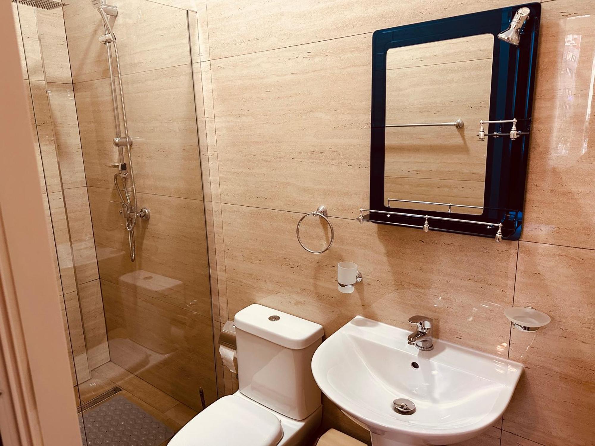 Auto Tana Guest House 티라나 외부 사진
