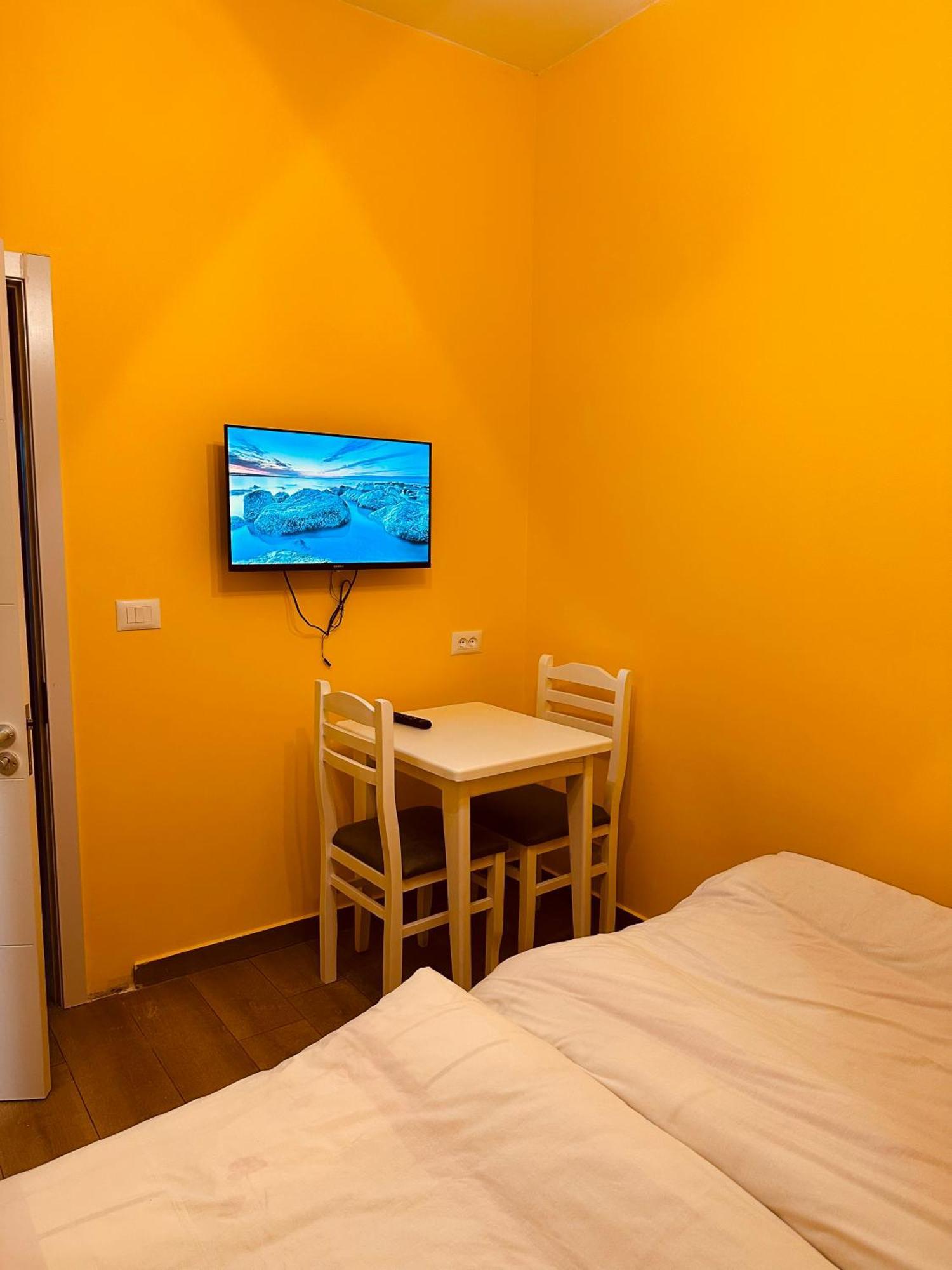 Auto Tana Guest House 티라나 외부 사진